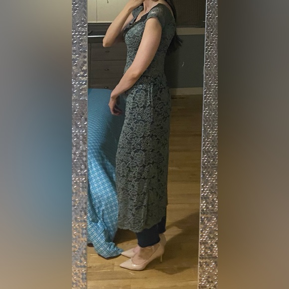 Lace Top - Picture 2 of 4